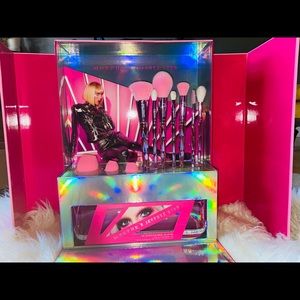 Official Jeffree Star Brush PR Package